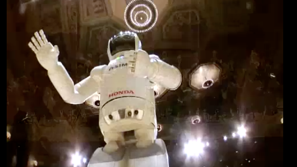 Asimo dirigeert het Detroit Symphony Orchestra