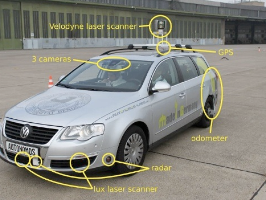Reserveer de autonome taxi met iPad