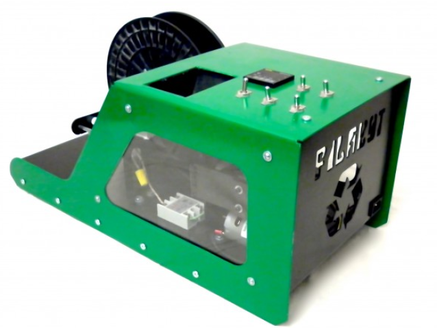 Filabot, plastic afval als vulling 3d printer