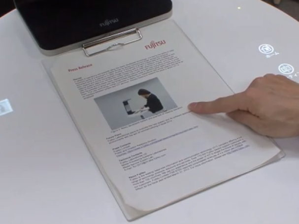 Interface minimaliseert drempel fysieke- en virtuele wereld