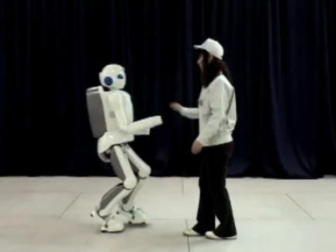 Toyota demonstreert robot die rent