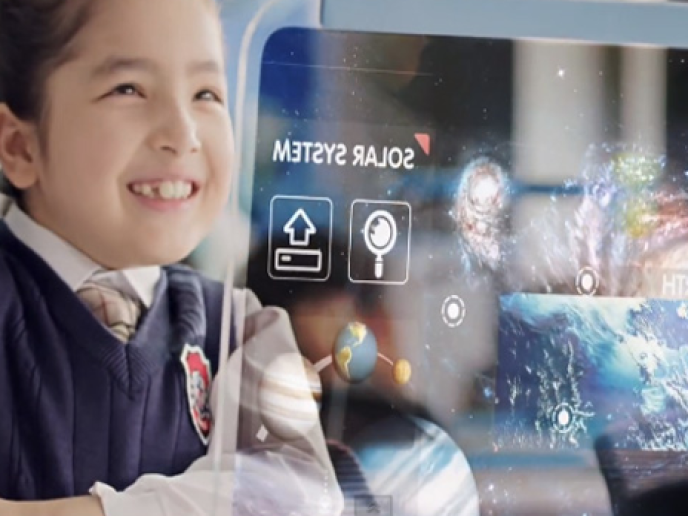 Vision correcting screens